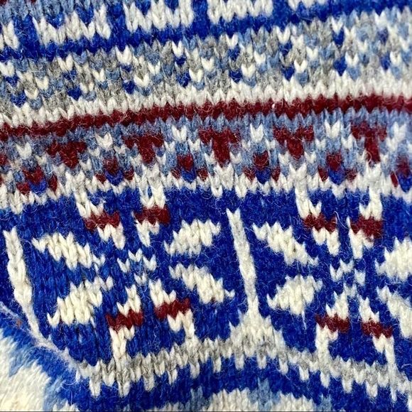 BellField Wool Blend Crew Neck Sweater - Picture 11 of 16